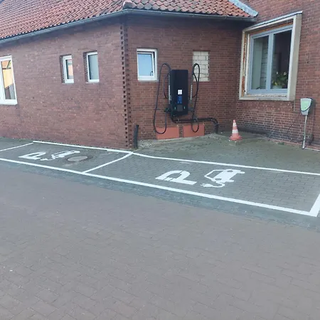 Zur Post Otel