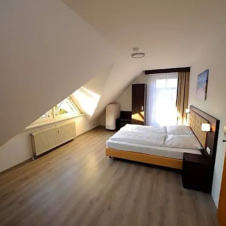 Zur Post Отель 3*